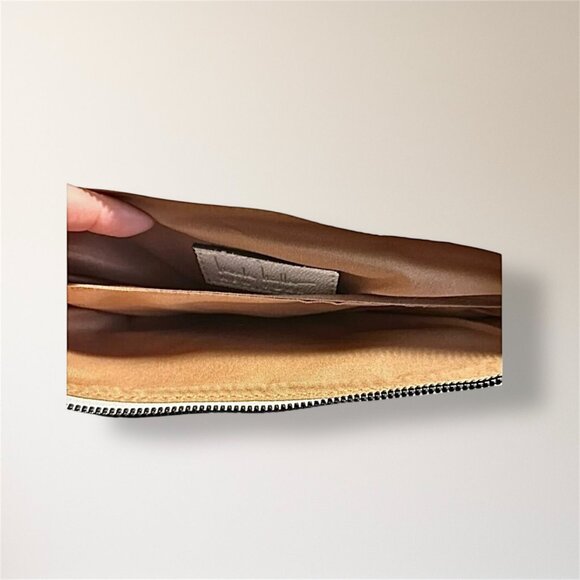 New Nicole Miller New York Bone Monogram Crossbody Bag Coin Purse Minimal Luxe - Picture 9 of 11